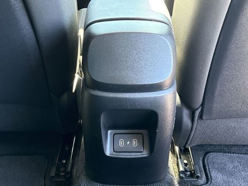 Used 2024 Hyundai Elantra SEL image 22