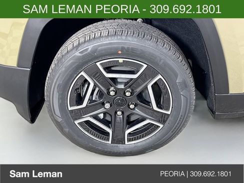 New 2026 Jeep Cherokee Laredo image 27