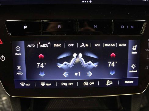 Used 2023 Maserati Grecale GT image 32