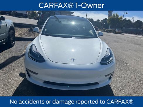 Used 2022 Tesla Model 3 Long Range AWD/4WD image 2