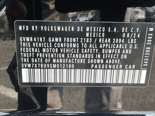 Used 2025 Volkswagen Jetta SE FWD image 35