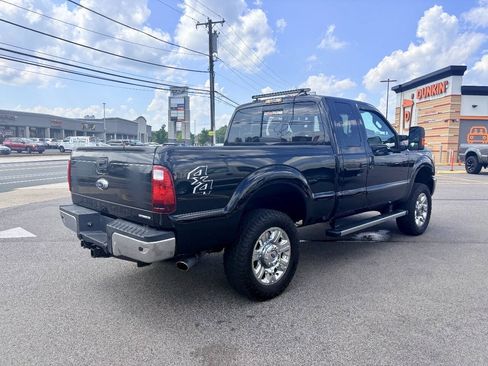 Used 2016 Ford F350 Lariat AWD/4WD image 6