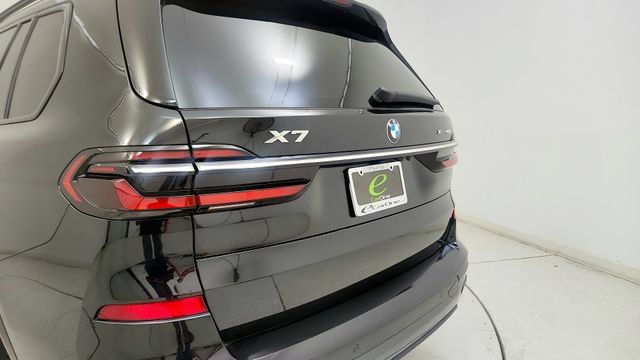 Used 2023 BMW X7 xDrive40i w/ Executive Package AWD/4WD image 26