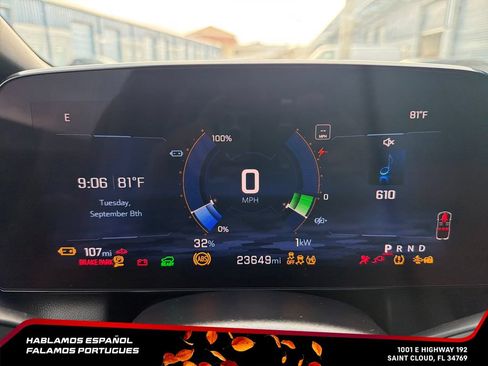 Certified 2024 Chevrolet Equinox EV RS FWD image 9