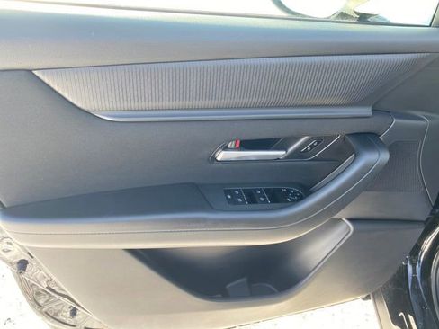 Used 2025 MAZDA CX-90 3.3 Turbo w/ Select Package image 17