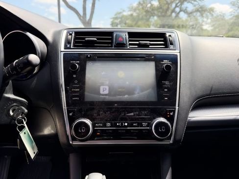 Used 2018 Subaru Outback 2.5i Premium AWD/4WD image 13