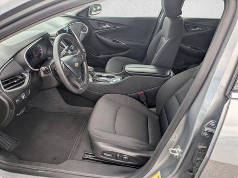Used 2023 Chevrolet Malibu LT FWD image 14