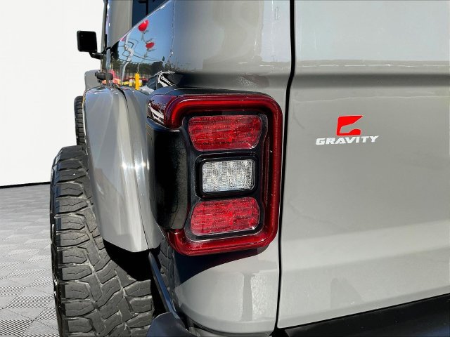 Used 2021 Jeep Gladiator Rubicon AWD/4WD image 26