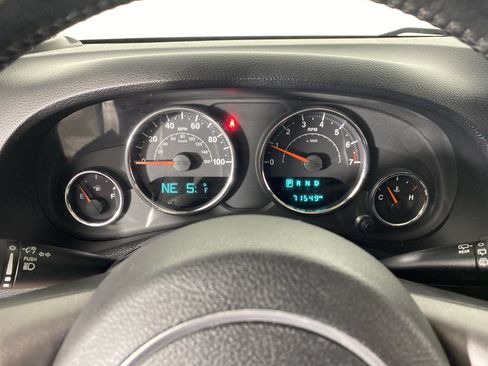 Used 2016 Jeep Wrangler Unlimited Sport AWD/4WD image 19