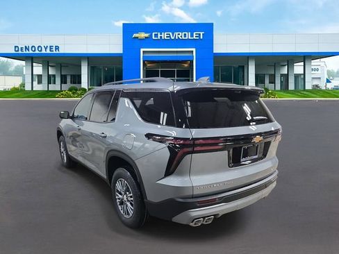 New 2026 Chevrolet Traverse LT w/ Driver Confidence Package image 7