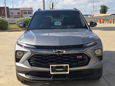 Certified 2024 Chevrolet TrailBlazer RS w/ Convenience Package FWD image 8