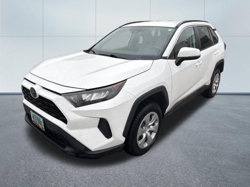 Used 2019 Toyota RAV4 LE w/ All Weather Liner Package AWD/4WD image 5