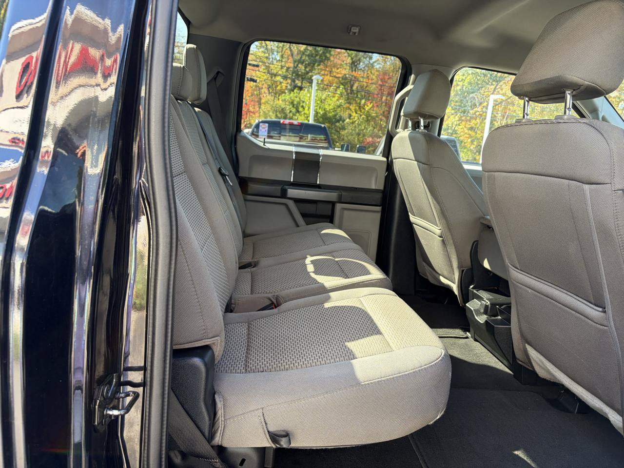 Used 2021 Ford F250 XLT w/ Snow Plow Prep Package AWD/4WD image 38