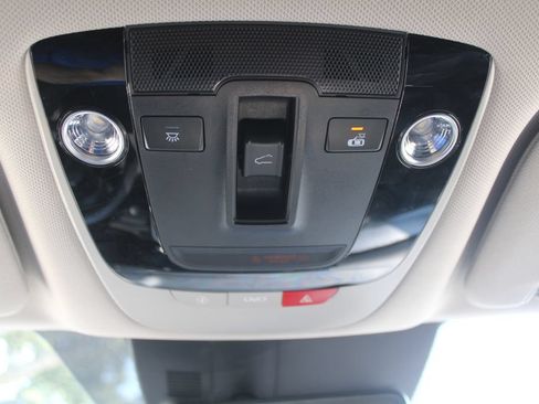 Certified 2022 Kia Sorento SX AWD/4WD image 55