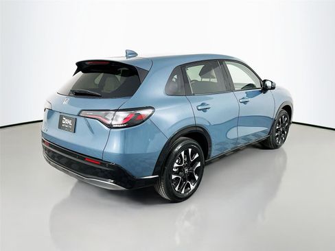 New 2026 Honda HR-V EX-L image 7