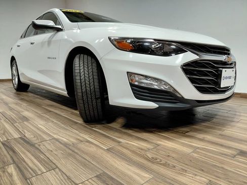 Used 2024 Chevrolet Malibu LT FWD image 15