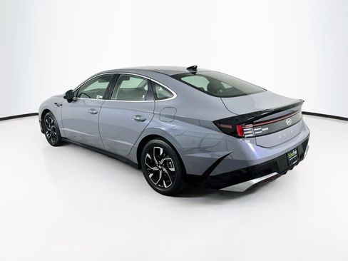Used 2025 Hyundai Sonata SEL FWD image 5