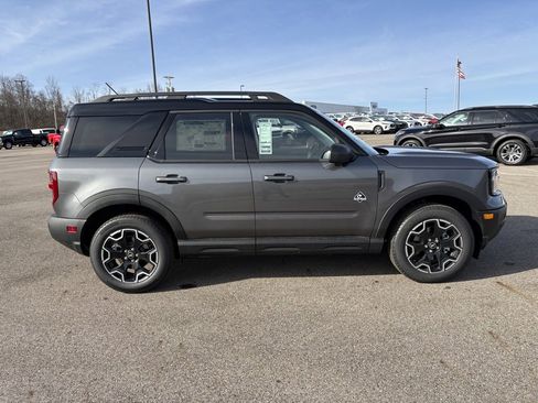 New 2025 Ford Bronco Sport Outer Banks w/ Outer Banks Tech Package+ image 6