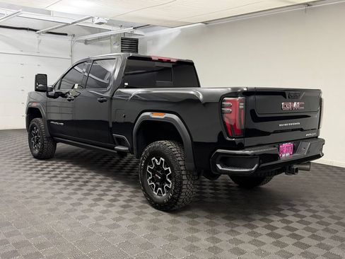 Used 2026 GMC Sierra 2500 AT4X AWD/4WD image 3