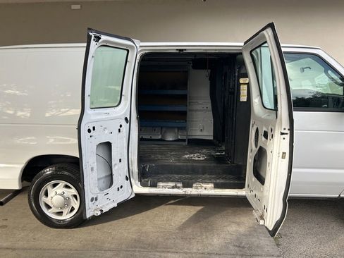 Used 2014 Ford E-150 and Econoline 150 w/ Commercial Cargo Van Package image 20