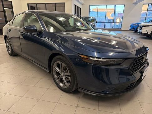 Certified 2023 Honda Accord EX image 1