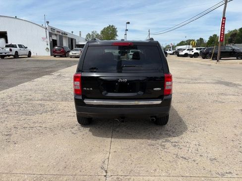 Used 2016 Jeep Patriot High Altitude AWD/4WD image 5