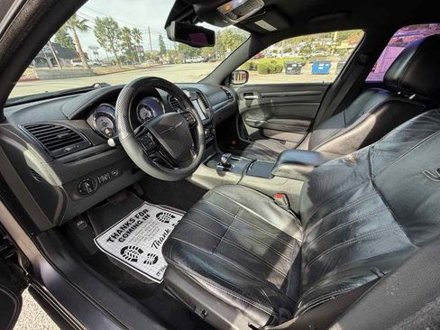 Used 2014 Chrysler 300 S w/ Light Group image 8