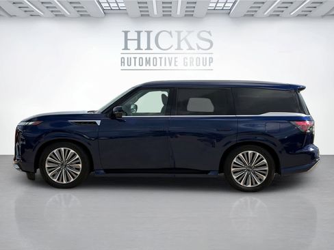 Certified 2025 INFINITI QX80 Luxe image 8