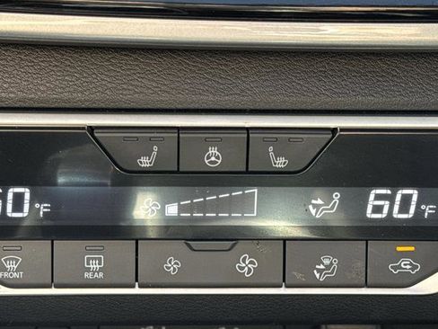 Used 2024 Nissan Altima 2.0 SR image 8