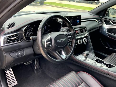 Used 2023 Genesis G70 2.0T w/ Sport Prestige Package RWD image 18