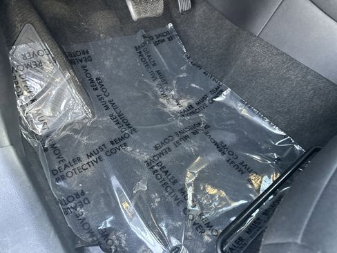 Certified 2024 Toyota Corolla LE image 17