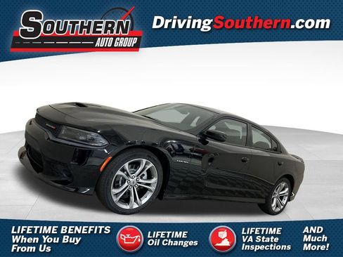 Used 2022 Dodge Charger R/T RWD image 1