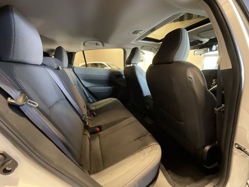 Used 2024 Subaru Crosstrek 2.0i Premium image 20