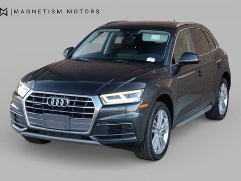 Used 2018 Audi Q5 2.0T Premium Plus w/ Premium Plus Package image 4