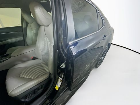 Certified 2023 Toyota Camry SE FWD image 12