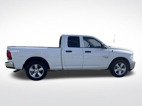 Used 2024 RAM 1500 Classic SLT AWD/4WD image 8
