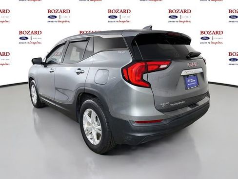 Used 2020 GMC Terrain SLE w/ LPO, Floor Liner Package FWD image 6