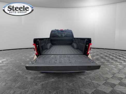 Used 2023 Ford F150 Lariat RWD image 18