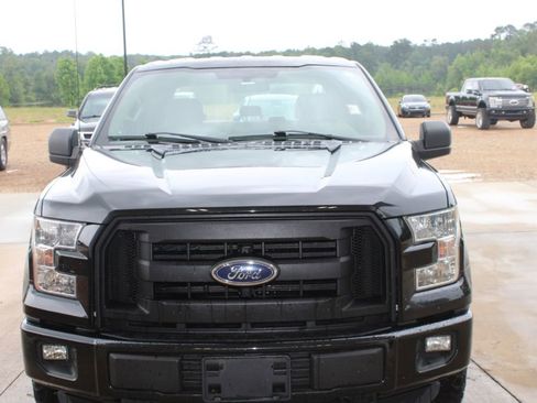 Used 2015 Ford F150 XL w/ Equipment Group 101A Mid AWD/4WD image 4
