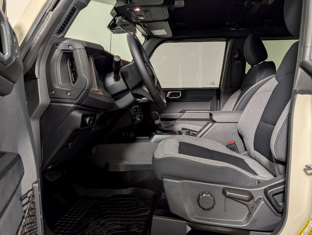 Certified 2025 Ford Bronco Big Bend AWD/4WD image 11