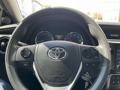 Used 2018 Toyota Corolla LE w/ Protection Package image 24