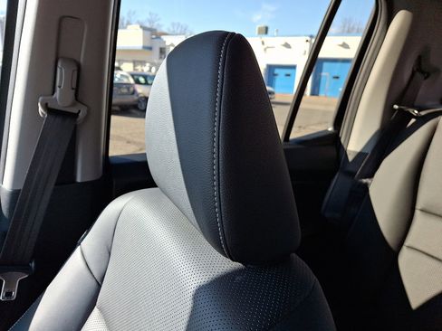 Used 2023 Honda Ridgeline RTL image 17