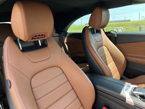 Used 2023 Mercedes-Benz C 300 Cabriolet image 36