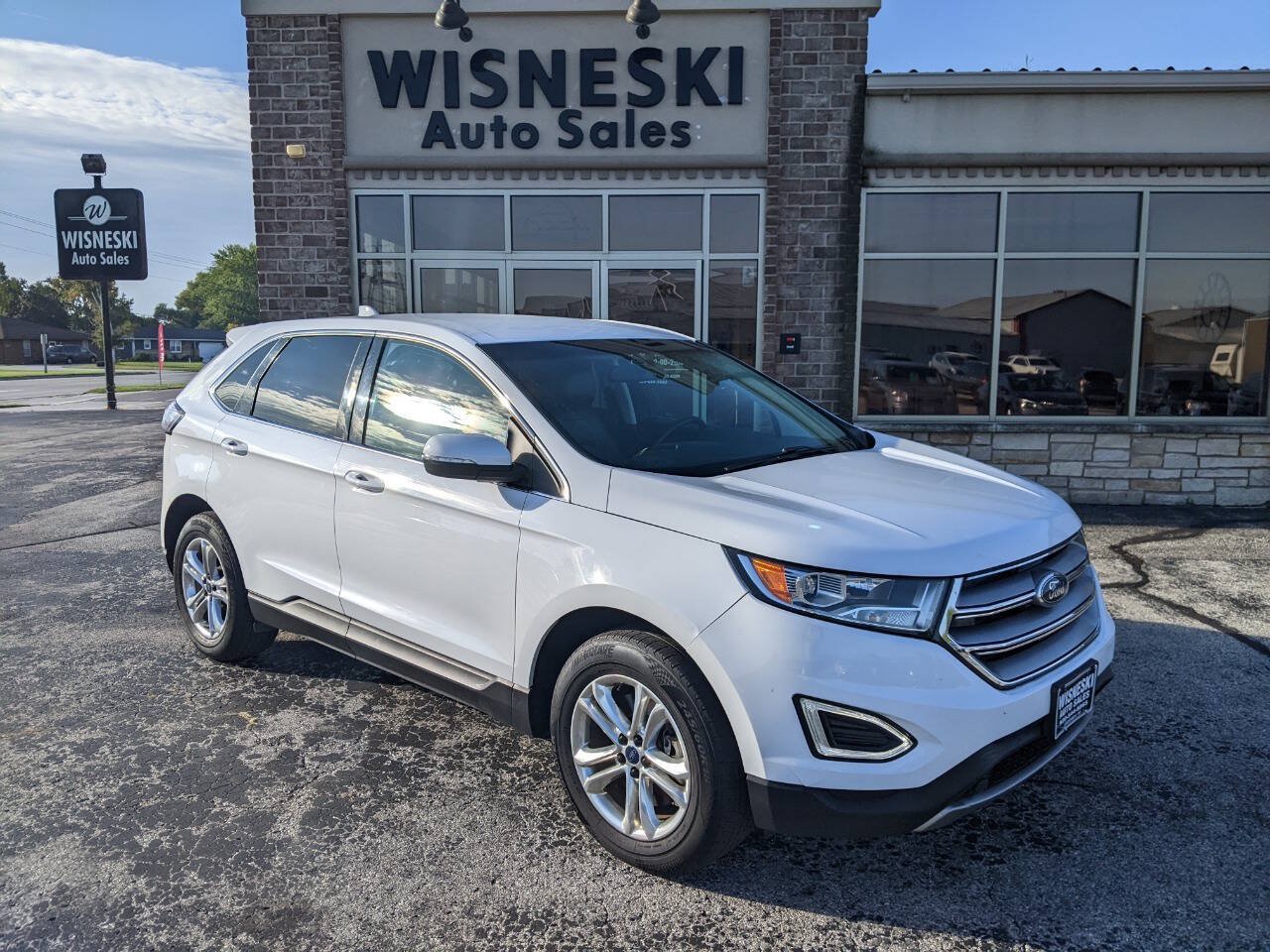 Used 2016 Ford Edge SEL w/ Equipment Group 201A AWD/4WD image 1