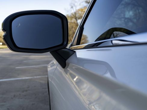 Used 2024 Honda CR-V EX-L image 12