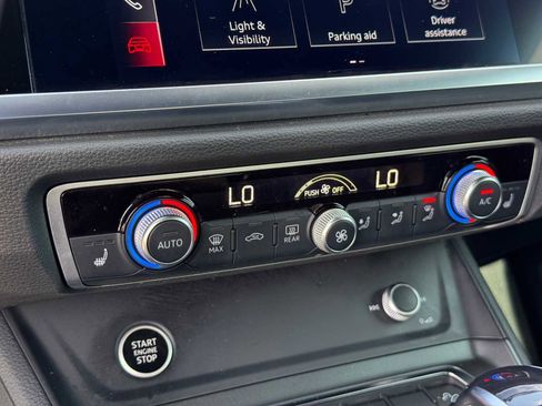 Used 2022 Audi Q3 2.0T Premium image 26