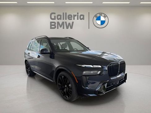 Used 2026 BMW X7 xDrive40i w/ M Sport Package image 8