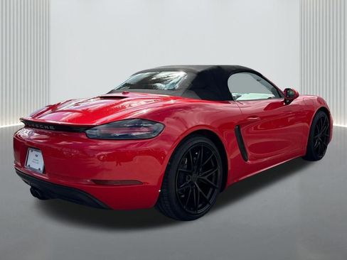 Used 2021 Porsche 718 Boxster image 5