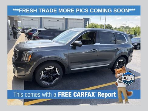 Used 2023 Kia Telluride S FWD image 1