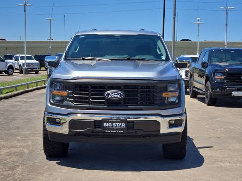 Used 2025 Ford F150 XL w/ Equipment Group 103A High AWD/4WD image 9
